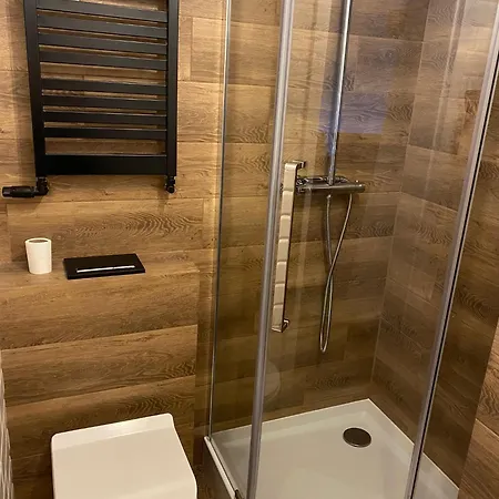 W Sosnowym セロツク