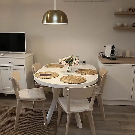 W Sosnowym アパート *