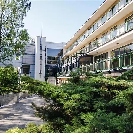 アパート W Sosnowym